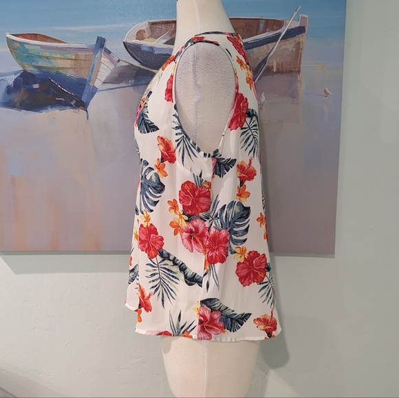 Wishful Park lightweight tropical floral tank - Picture 2 of 8